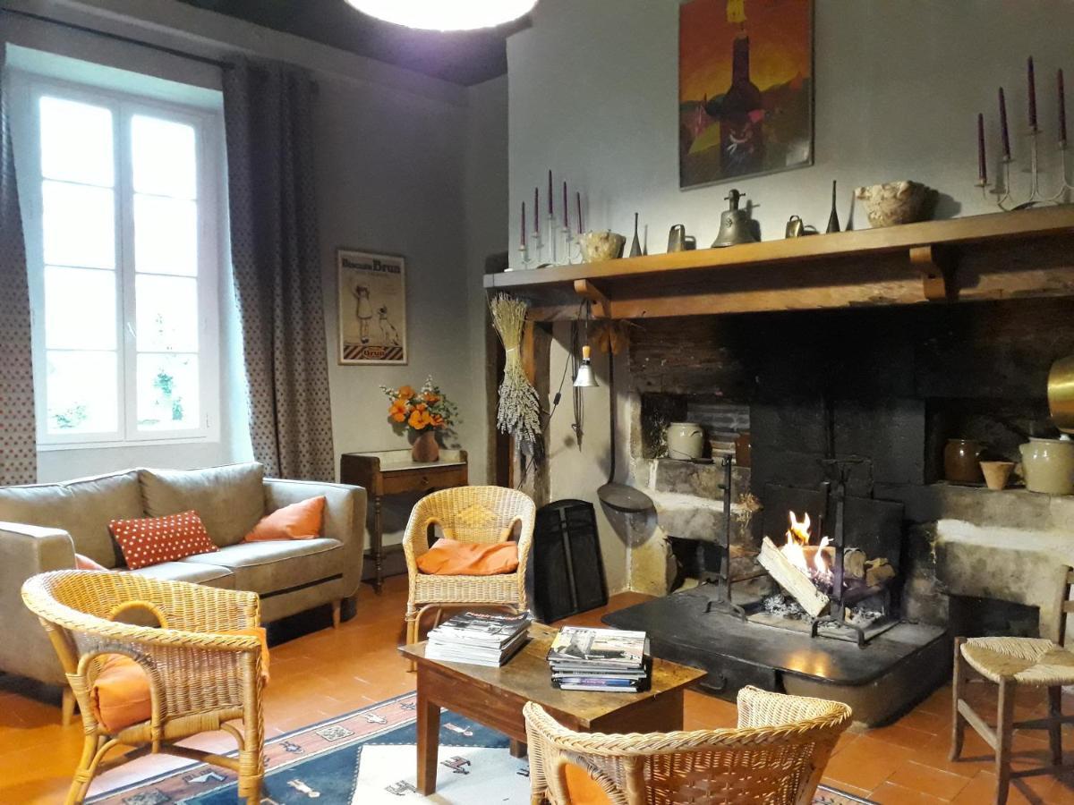 Au Chateau Juillac Luaran gambar